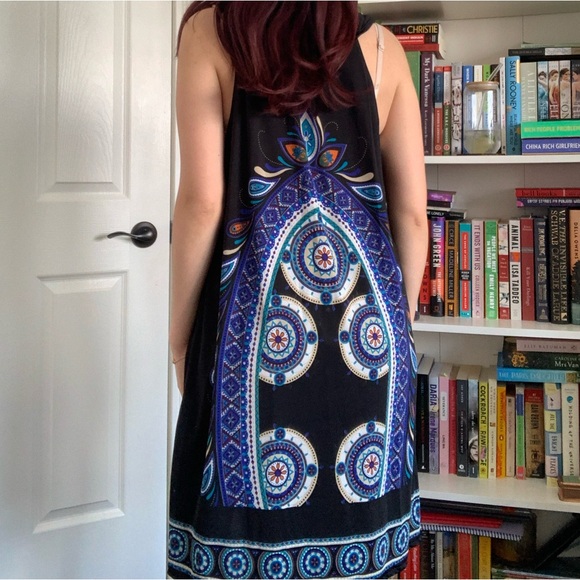 Flowy patterned dress - Picture 3 of 4